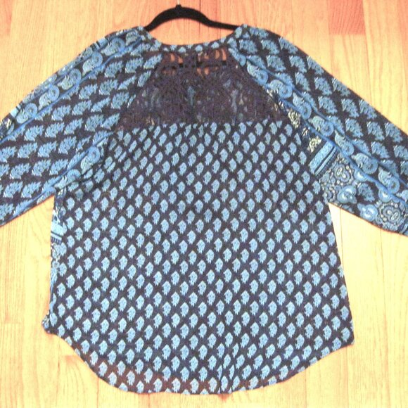 Zac & Rachel Size Large Navy Lace Trim Sheer Lightweight Chic 3/4 Sleeve Blouse - Picture 4 of 6